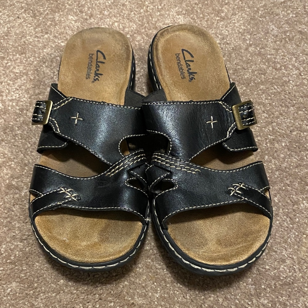Clarks Black and Tan Slide Sandals